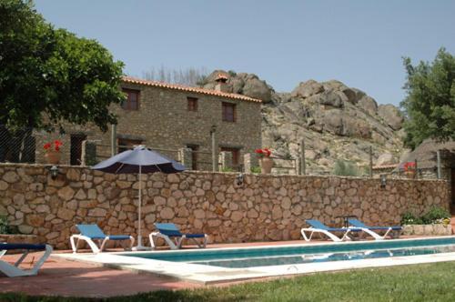 Casa Rural Virgen De La Cabeza Hostal Valencia de Alcántara Exterior foto