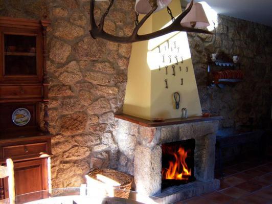 Casa Rural Virgen De La Cabeza Hostal Valencia de Alcántara Habitación foto