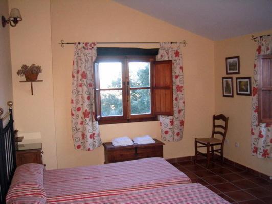 Casa Rural Virgen De La Cabeza Hostal Valencia de Alcántara Habitación foto
